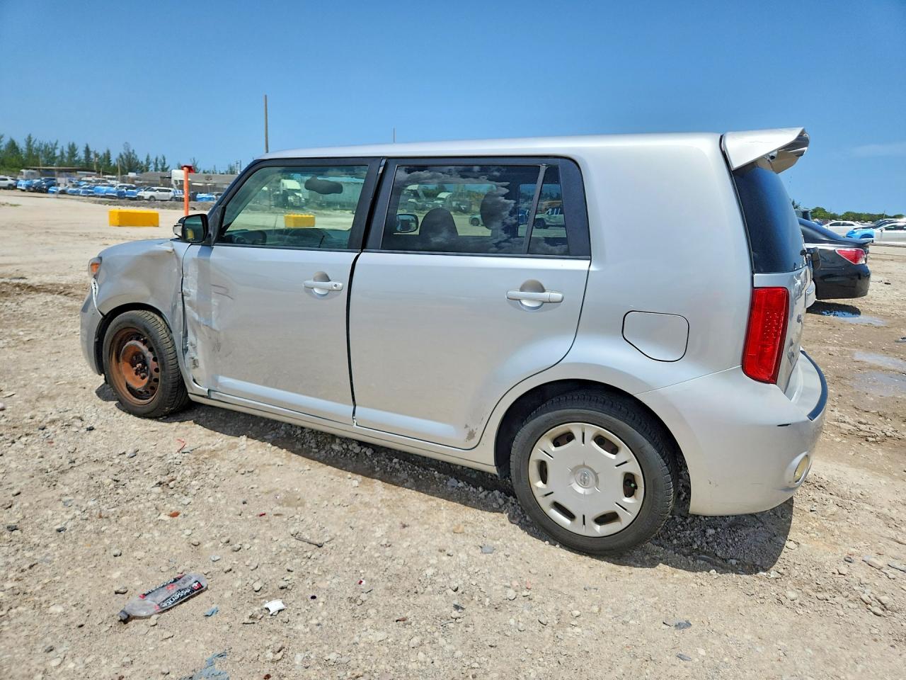 2009 TOYOTA SCION