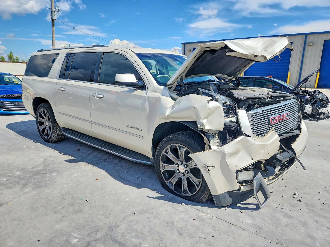 2015 GMC YUKON