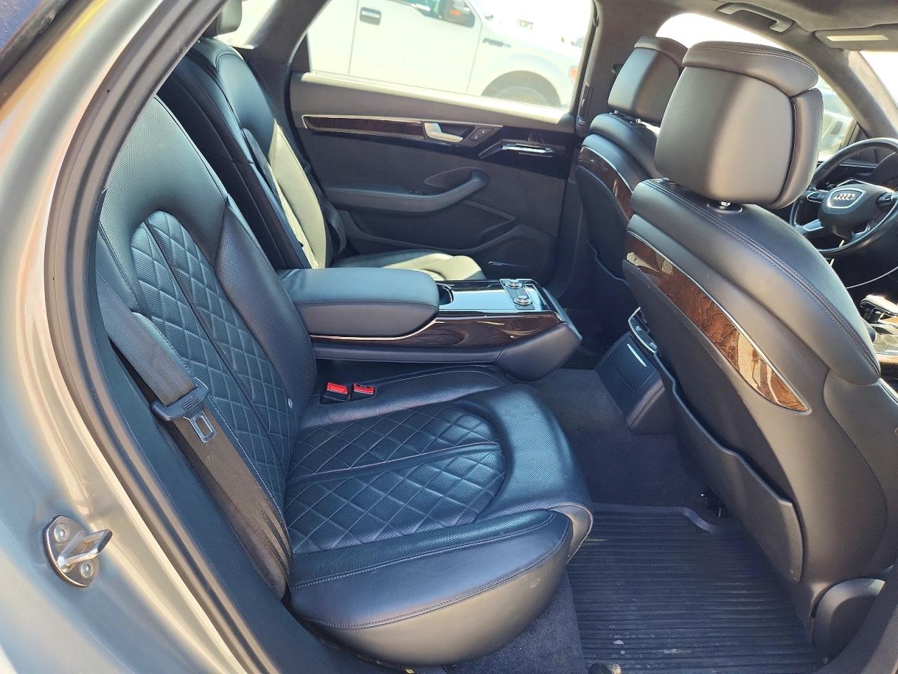 2013 AUDI A8