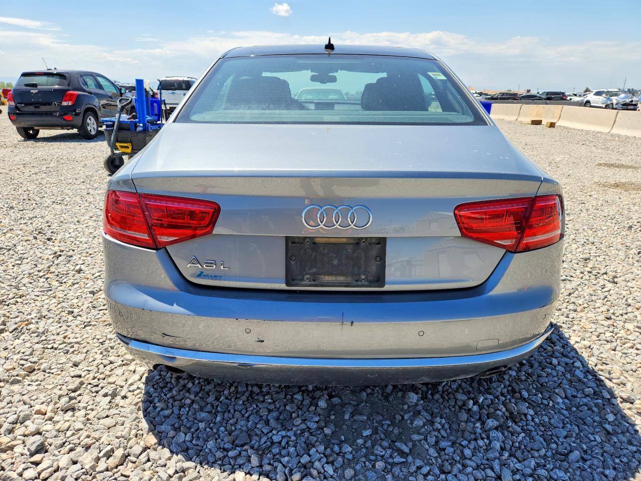 2013 AUDI A8