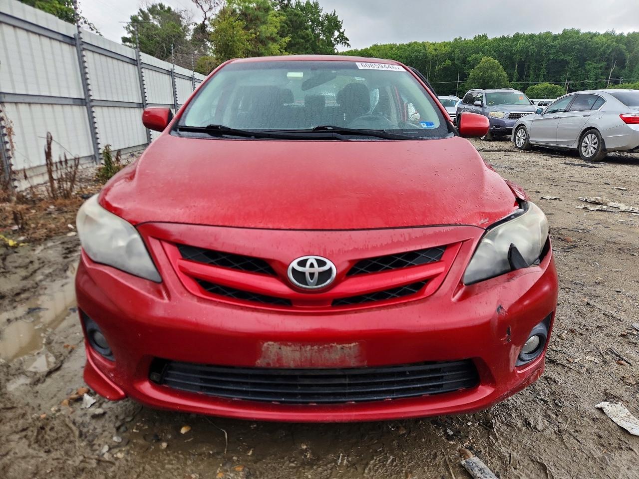 2011 TOYOTA COROLLA