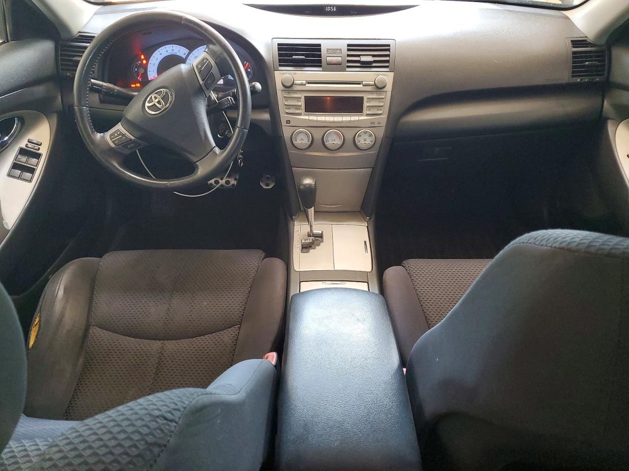 2011 TOYOTA CAMRY