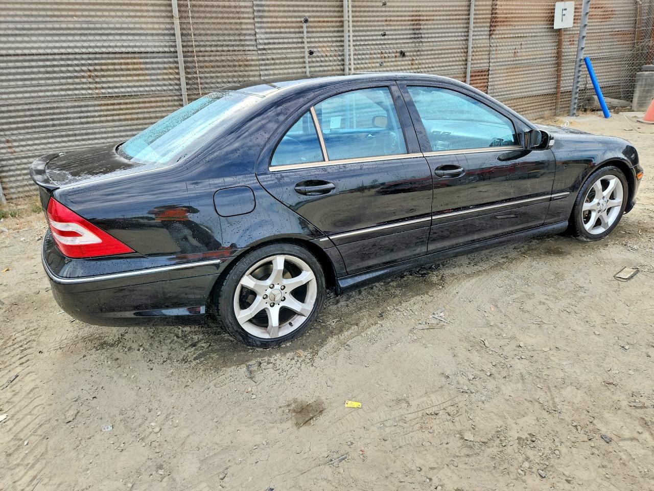 2007 MERCEDES-BENZ C-CLASS