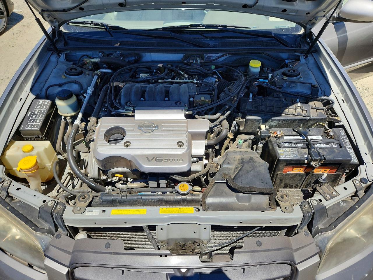 2001 NISSAN MAXIMA