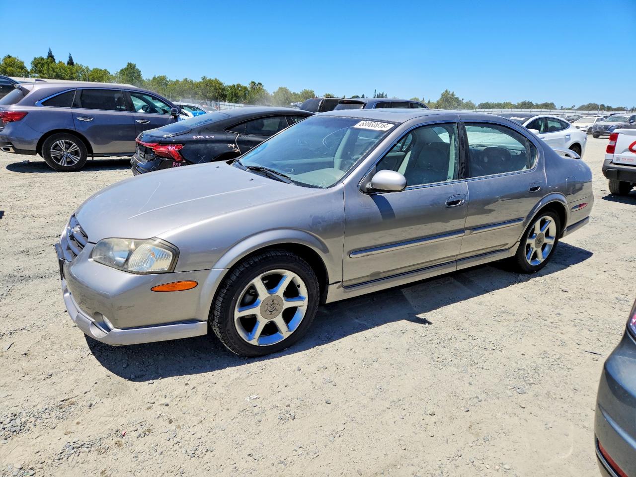2001 NISSAN MAXIMA