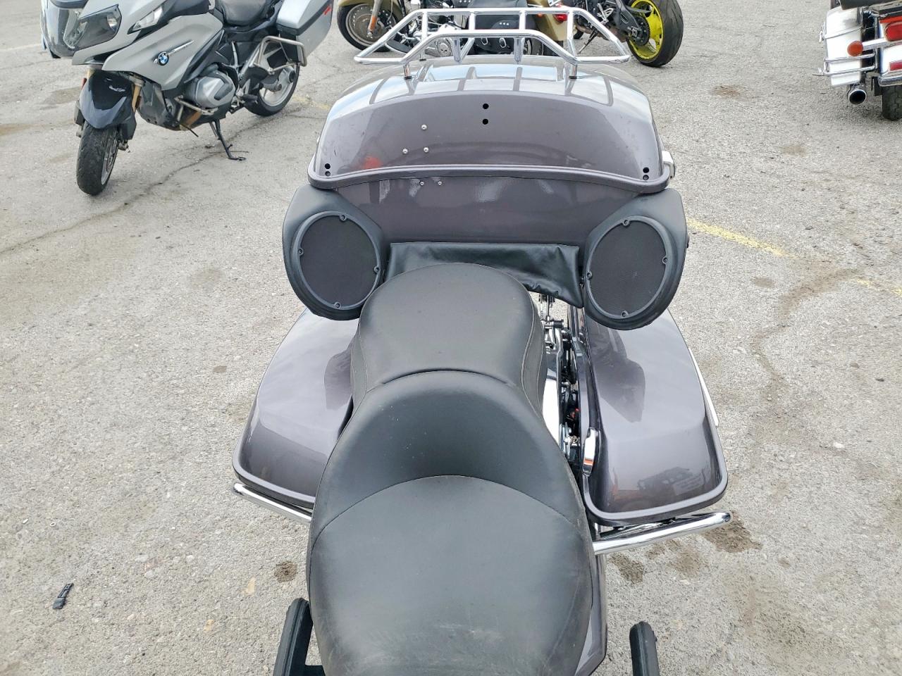 2014 HARLEY-DAVIDSON FL