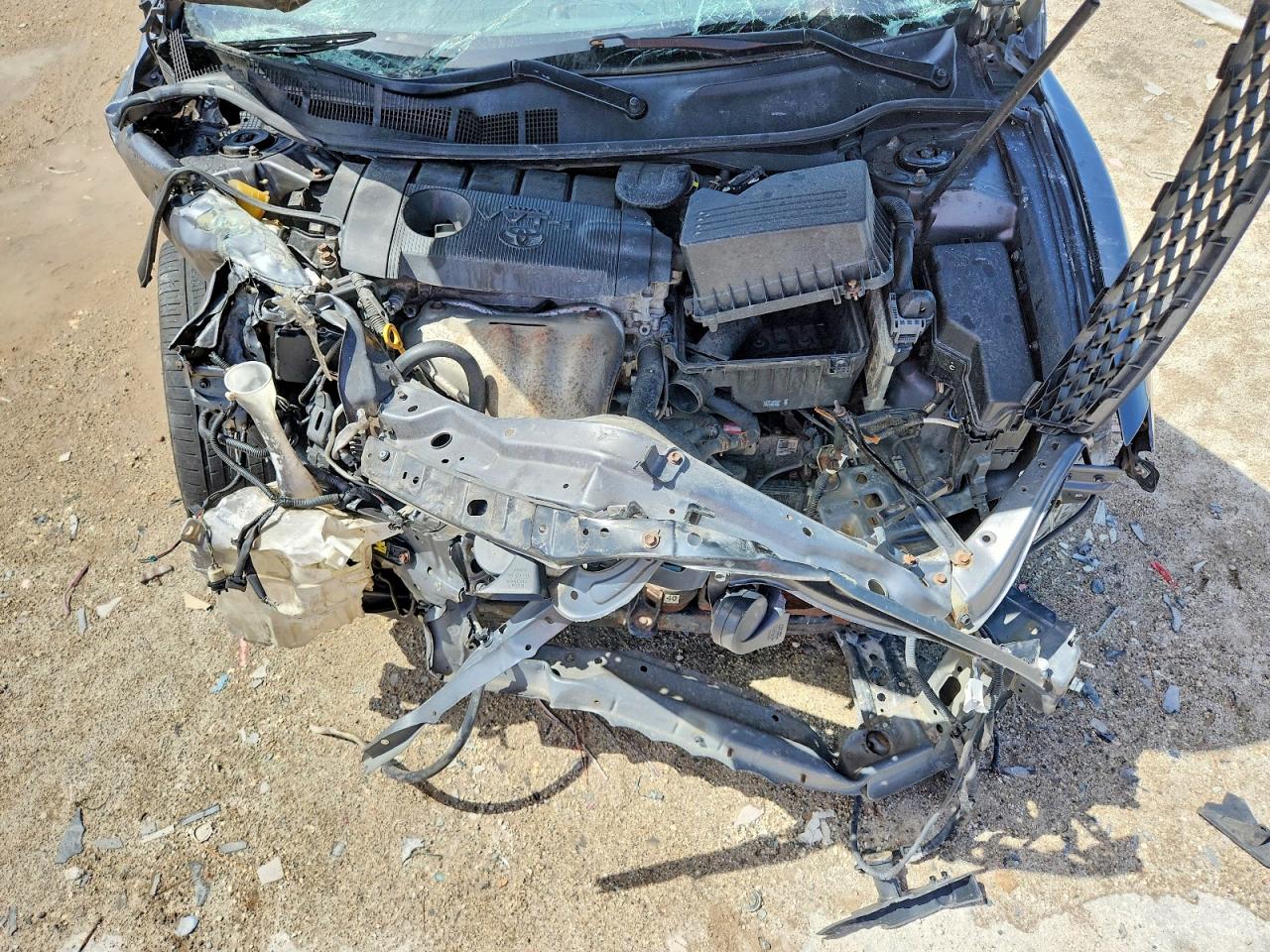 2011 TOYOTA CAMRY