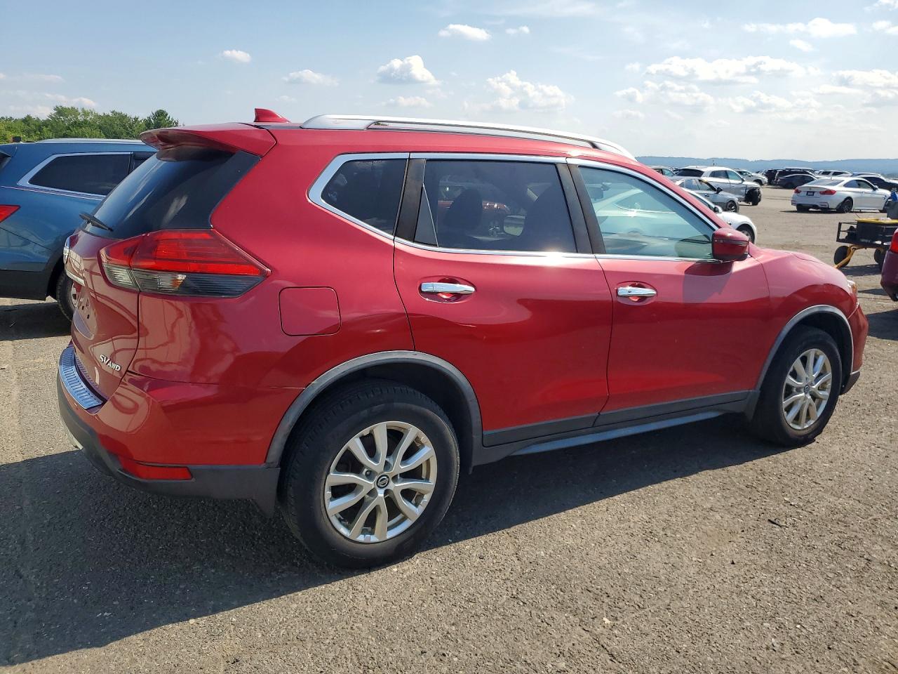 2017 NISSAN ROGUE