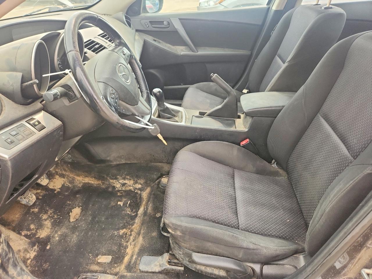 2010 MAZDA 3