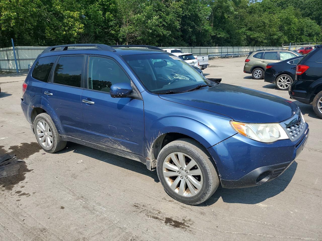 2011 SUBARU FORESTER