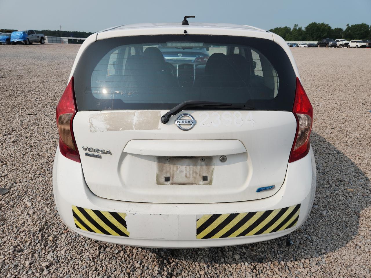 2016 NISSAN VERSA