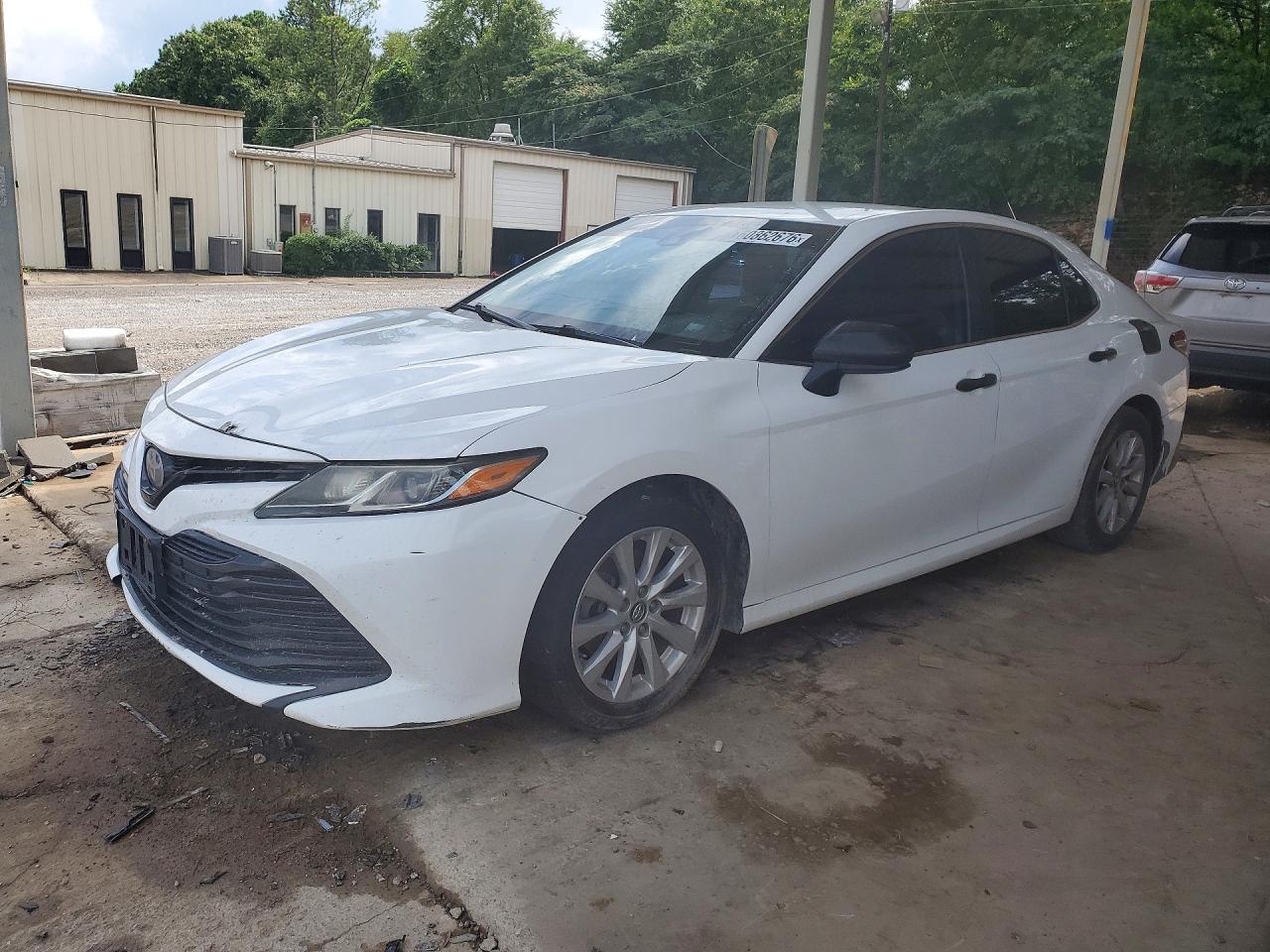 2019 TOYOTA CAMRY