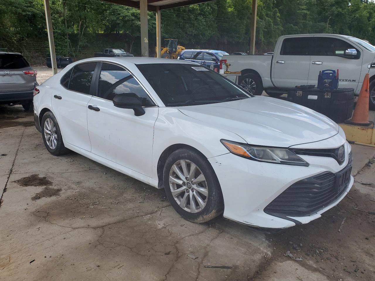 2019 TOYOTA CAMRY