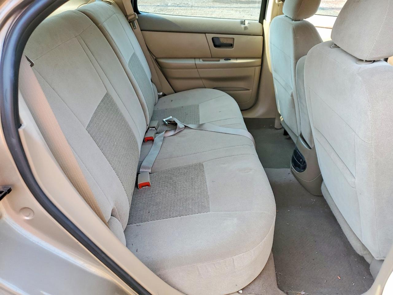 2005 FORD TAURUS