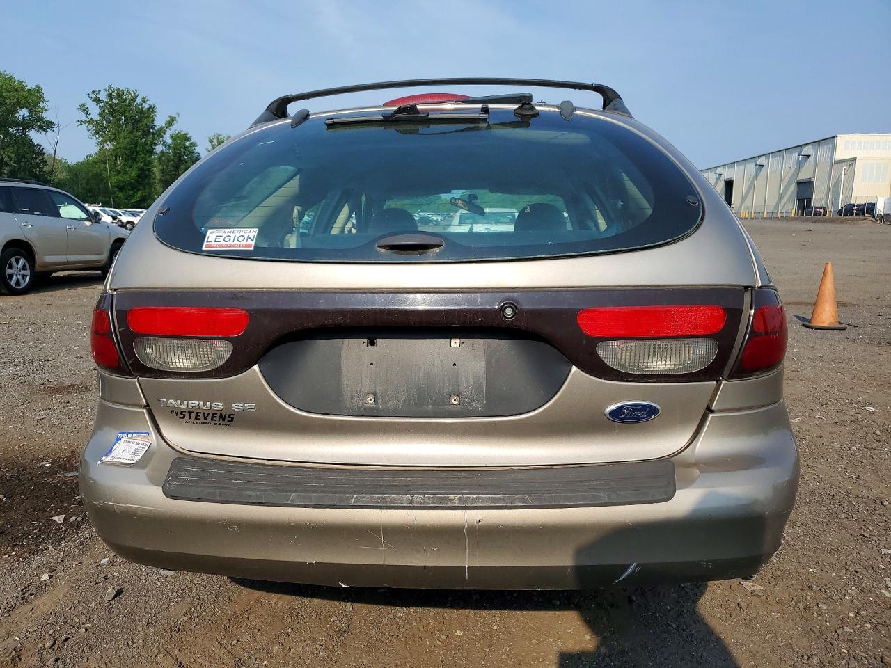 2005 FORD TAURUS
