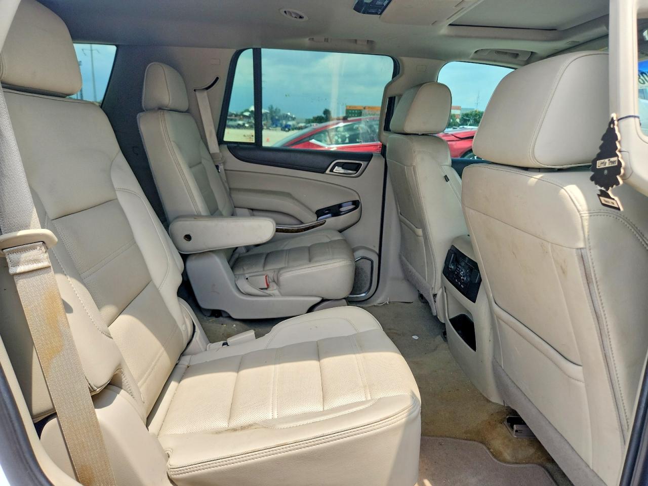 2017 GMC YUKON