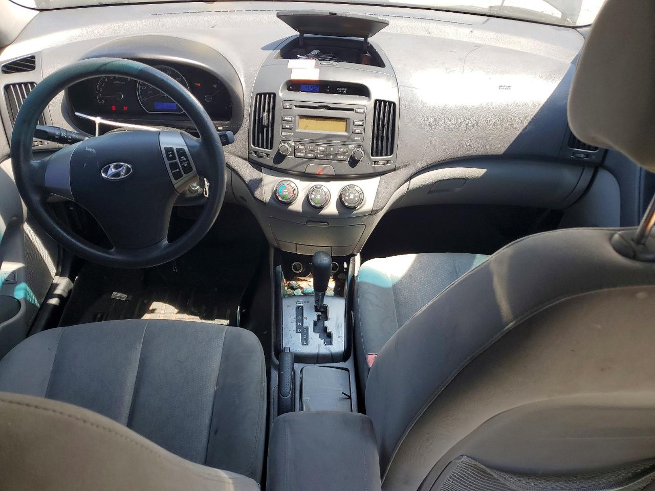 2010 HYUNDAI ELANTRA