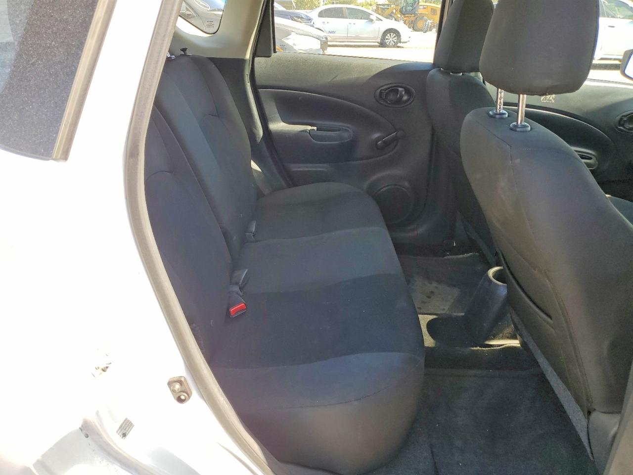 2017 NISSAN VERSA