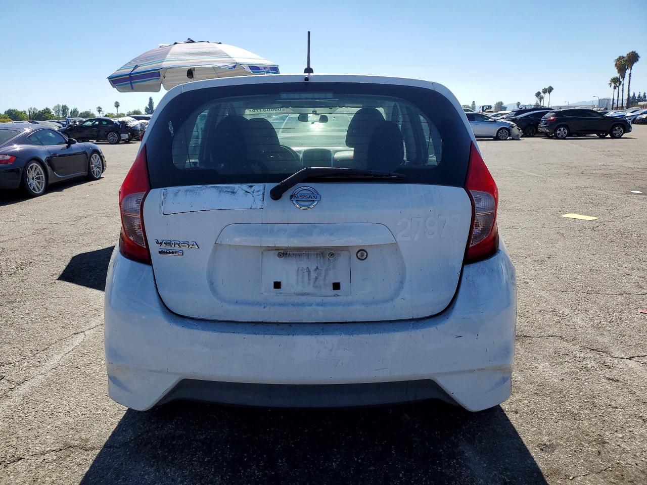 2017 NISSAN VERSA