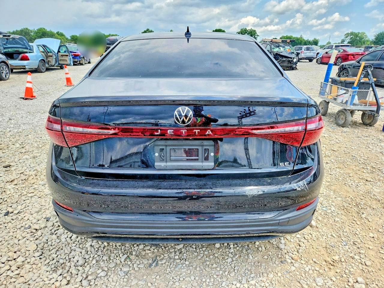 2025 VOLKSWAGEN JETTA