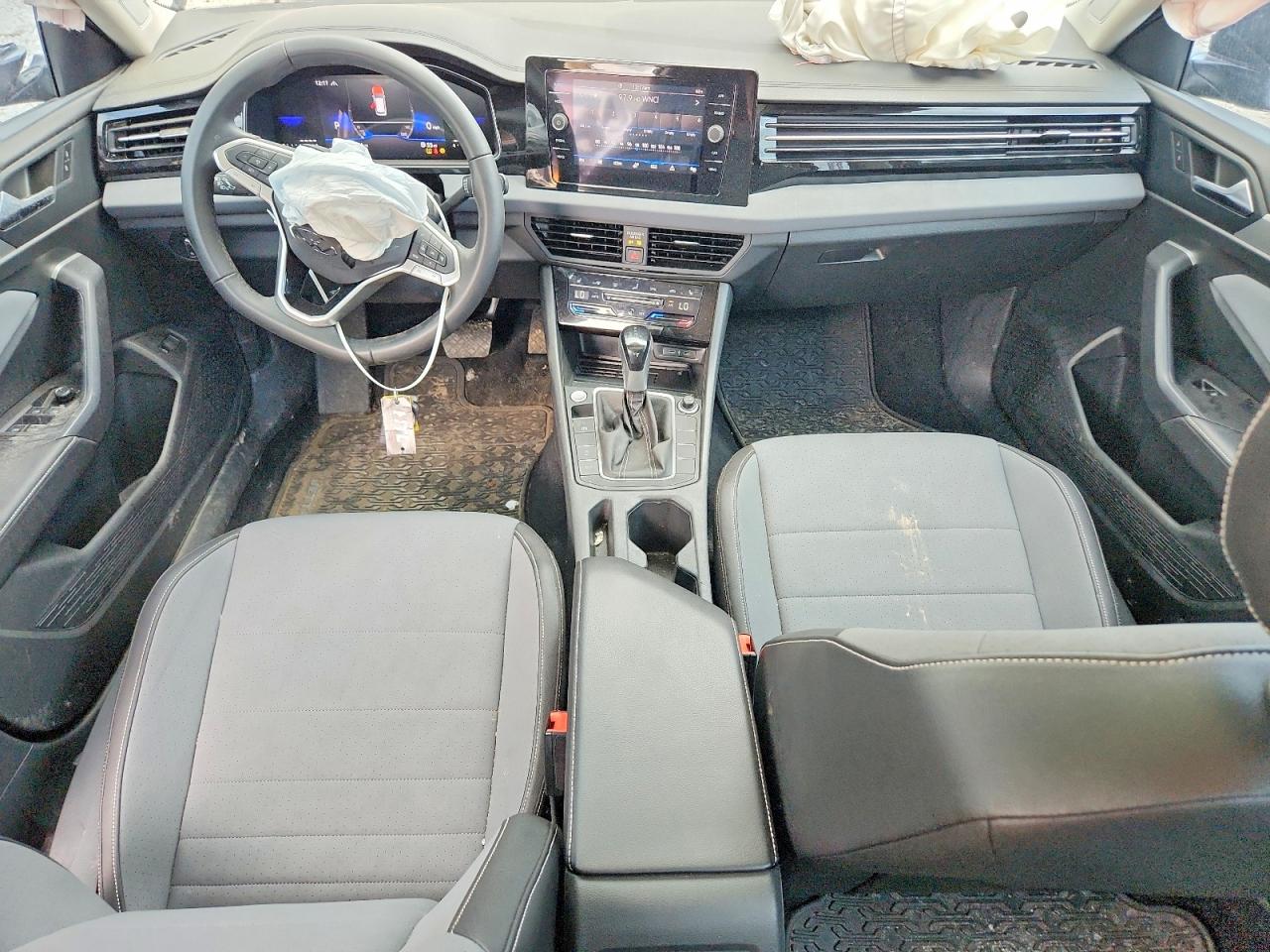 2025 VOLKSWAGEN JETTA