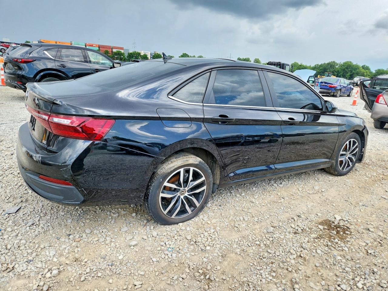 2025 VOLKSWAGEN JETTA