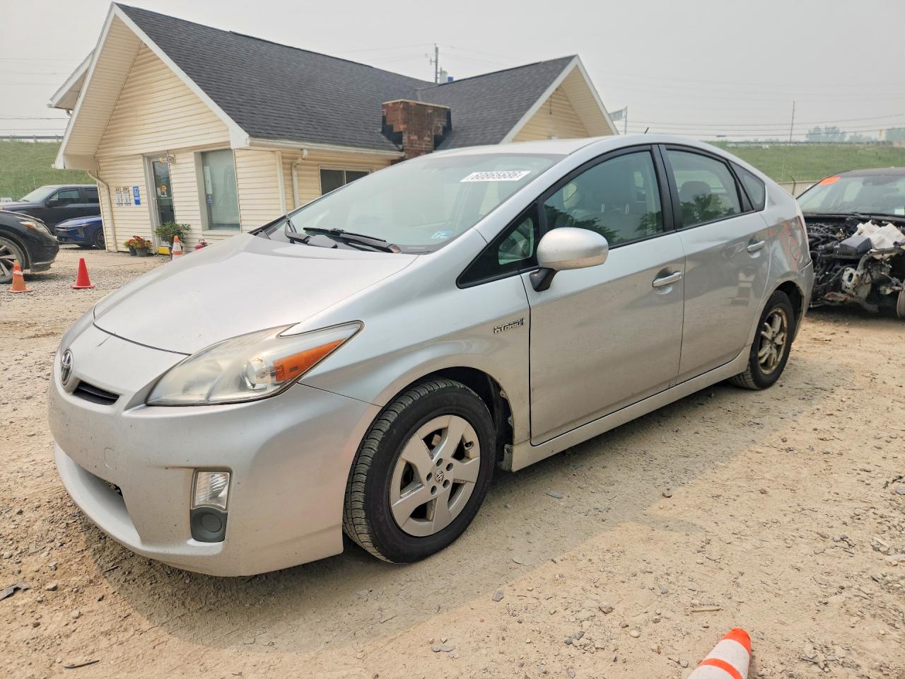 2010 TOYOTA PRIUS