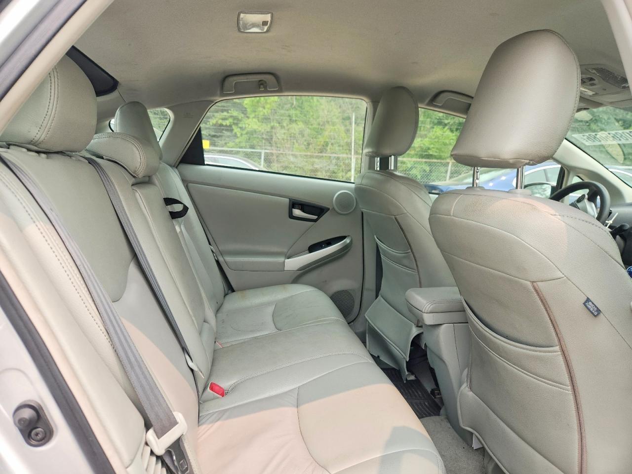 2010 TOYOTA PRIUS