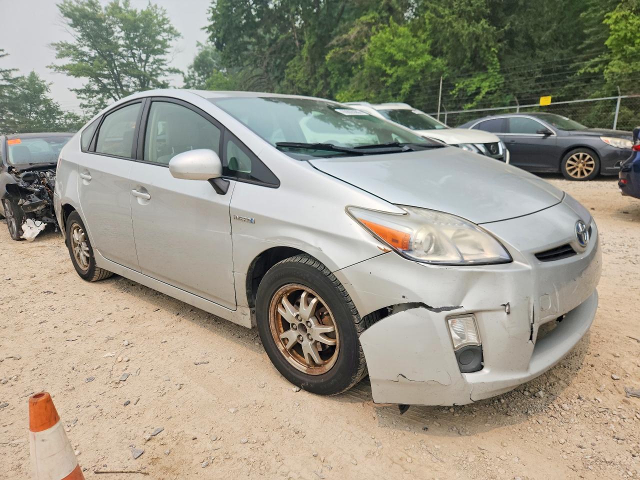 2010 TOYOTA PRIUS