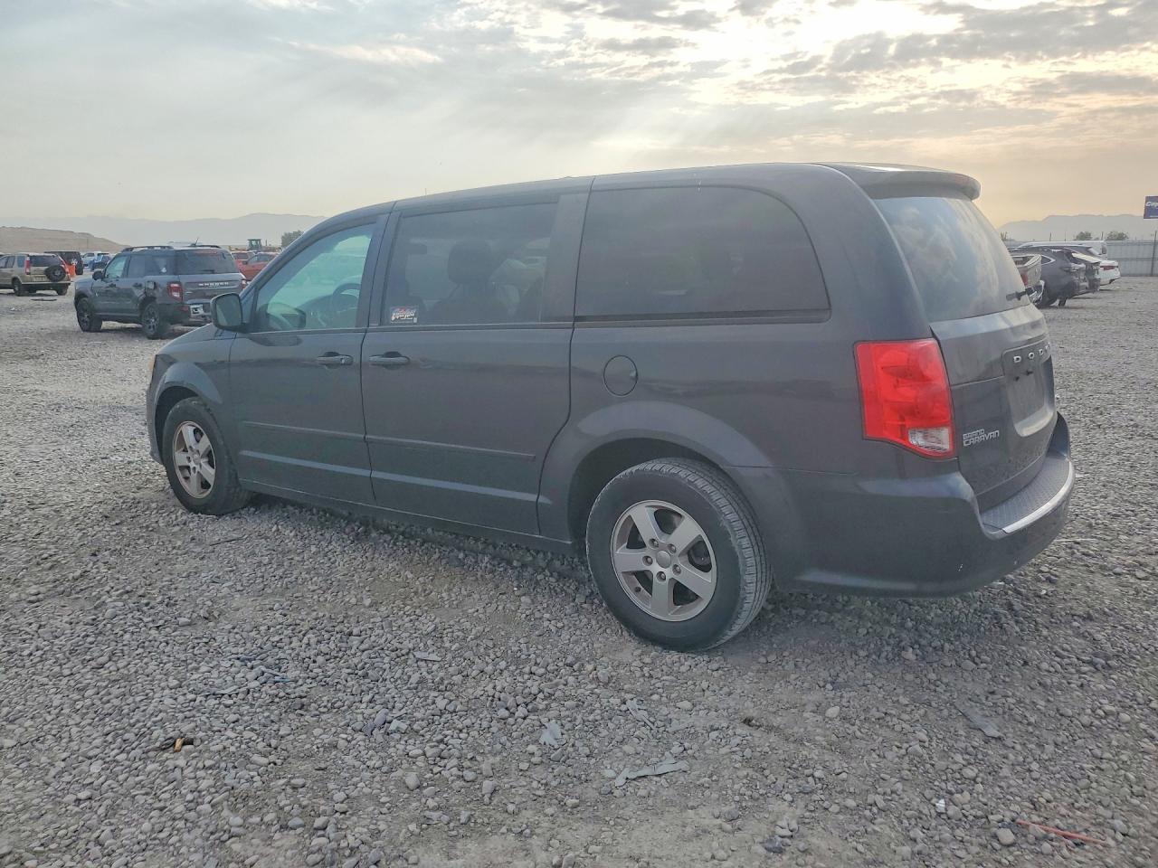 2012 DODGE CARAVAN