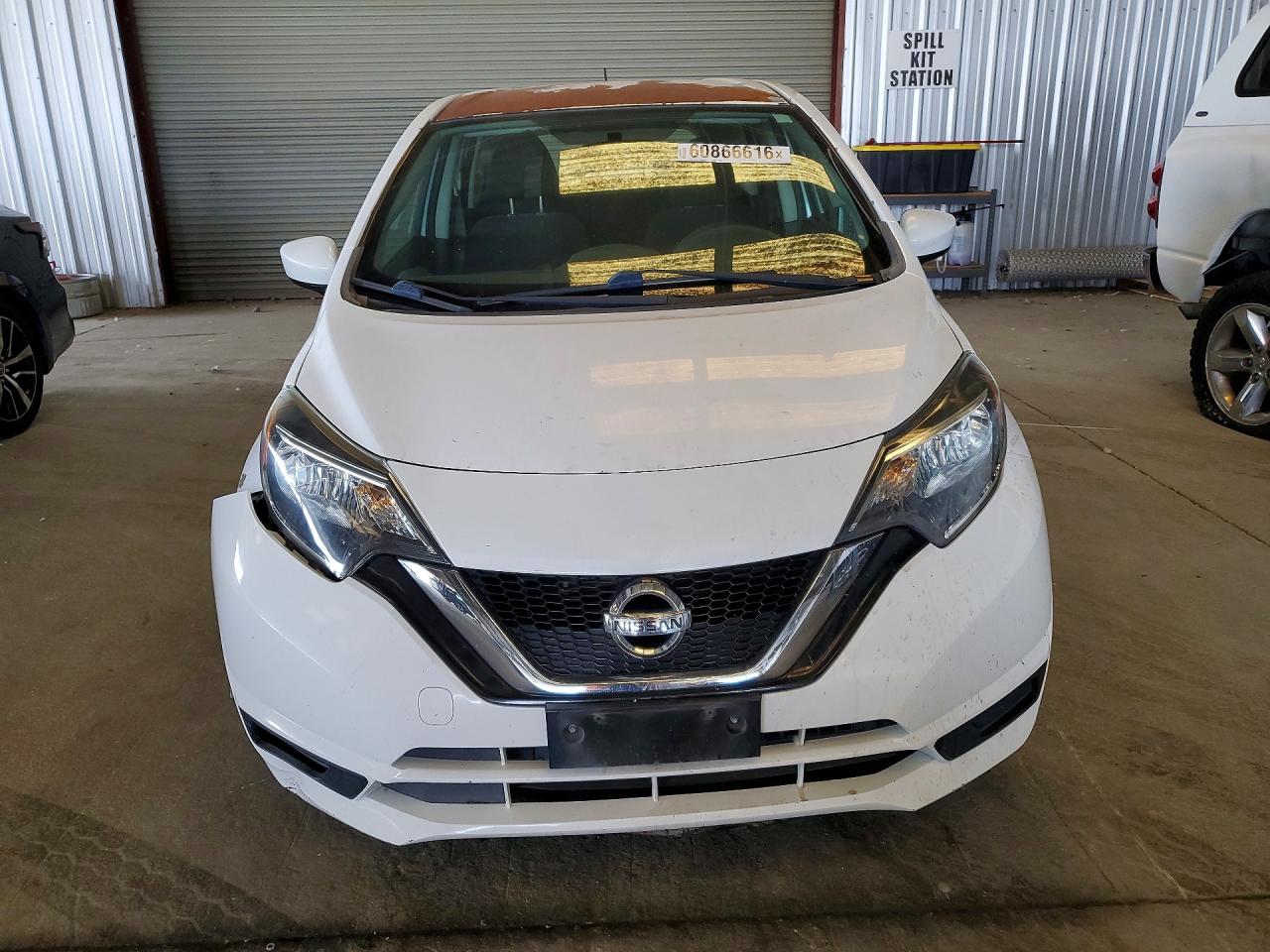 2017 NISSAN VERSA