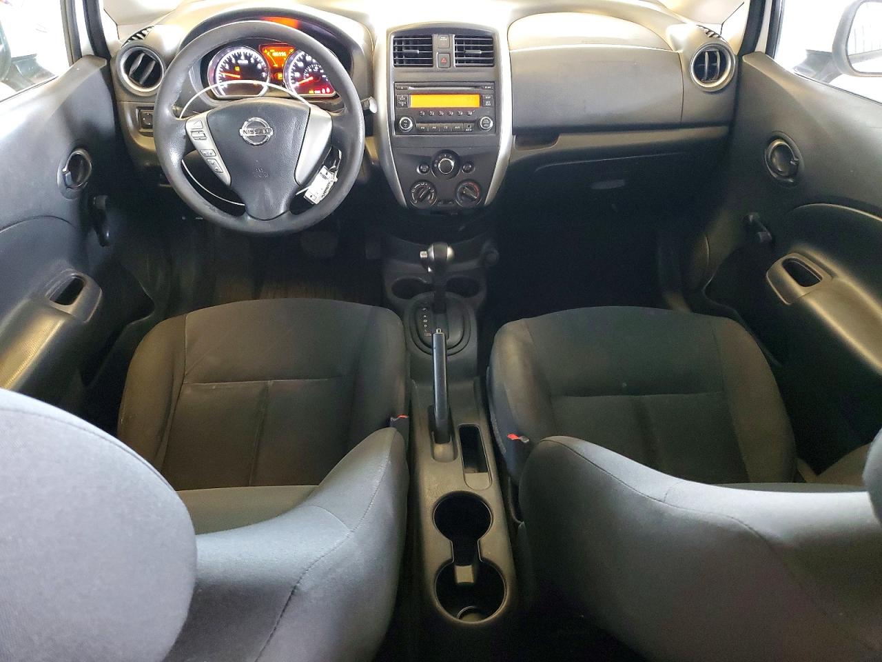 2017 NISSAN VERSA