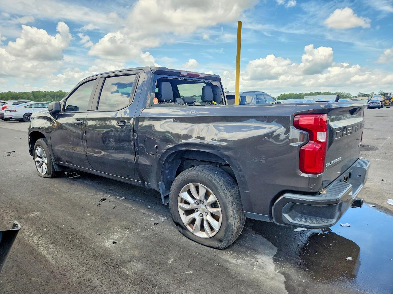 2021 CHEVROLET SILVERADO