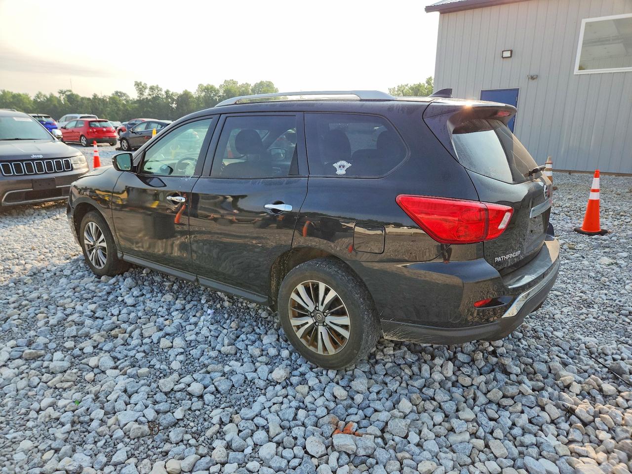2019 NISSAN PATHFINDER