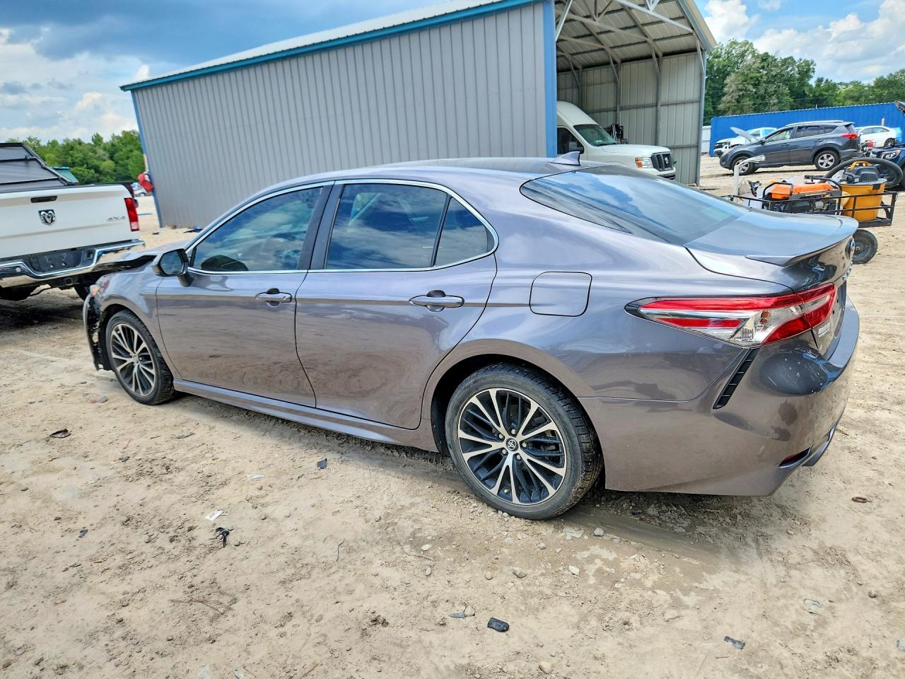 2019 TOYOTA CAMRY