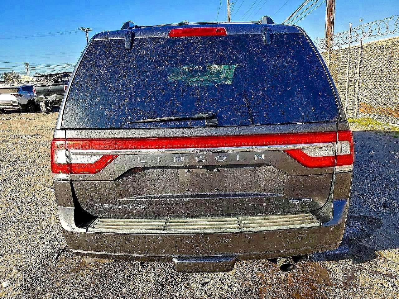 2015 LINCOLN NAVIGATOR