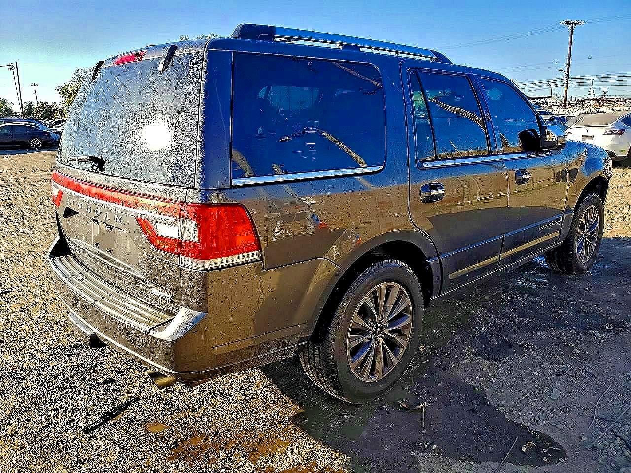 2015 LINCOLN NAVIGATOR