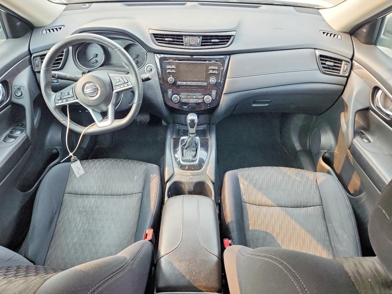 2017 NISSAN ROGUE