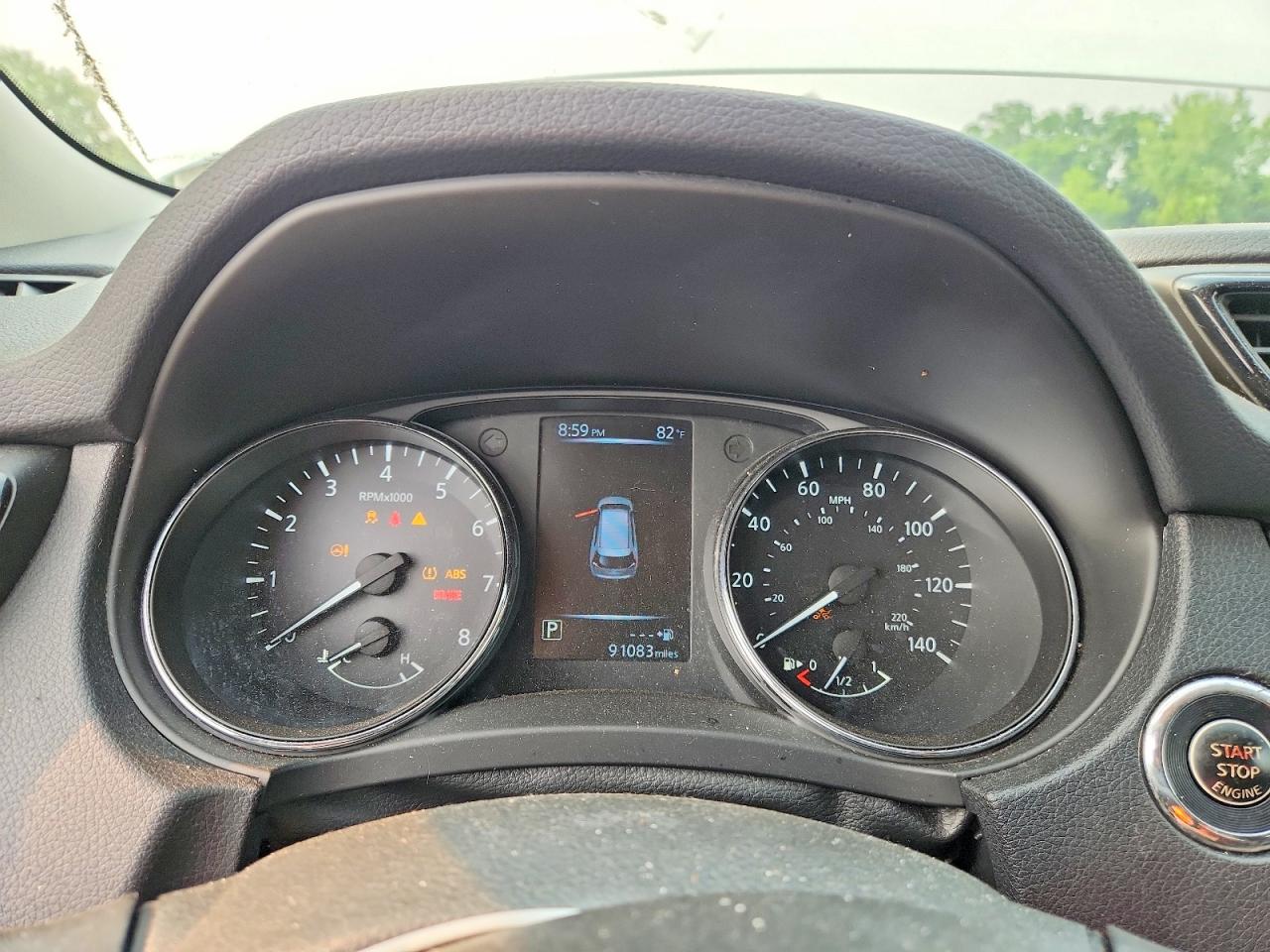 2017 NISSAN ROGUE