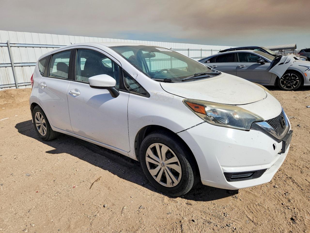 2017 NISSAN VERSA