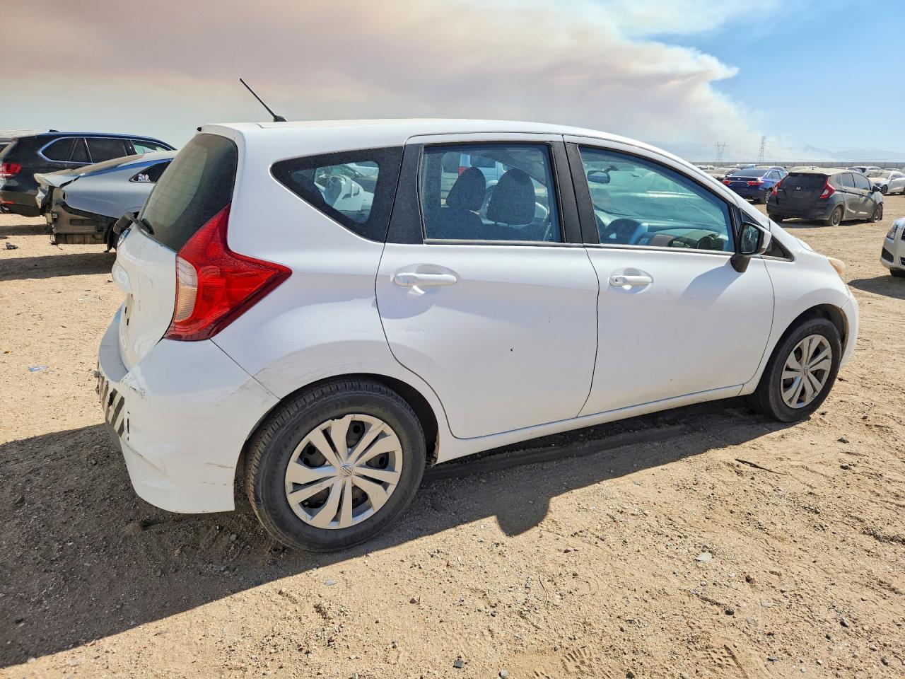 2017 NISSAN VERSA
