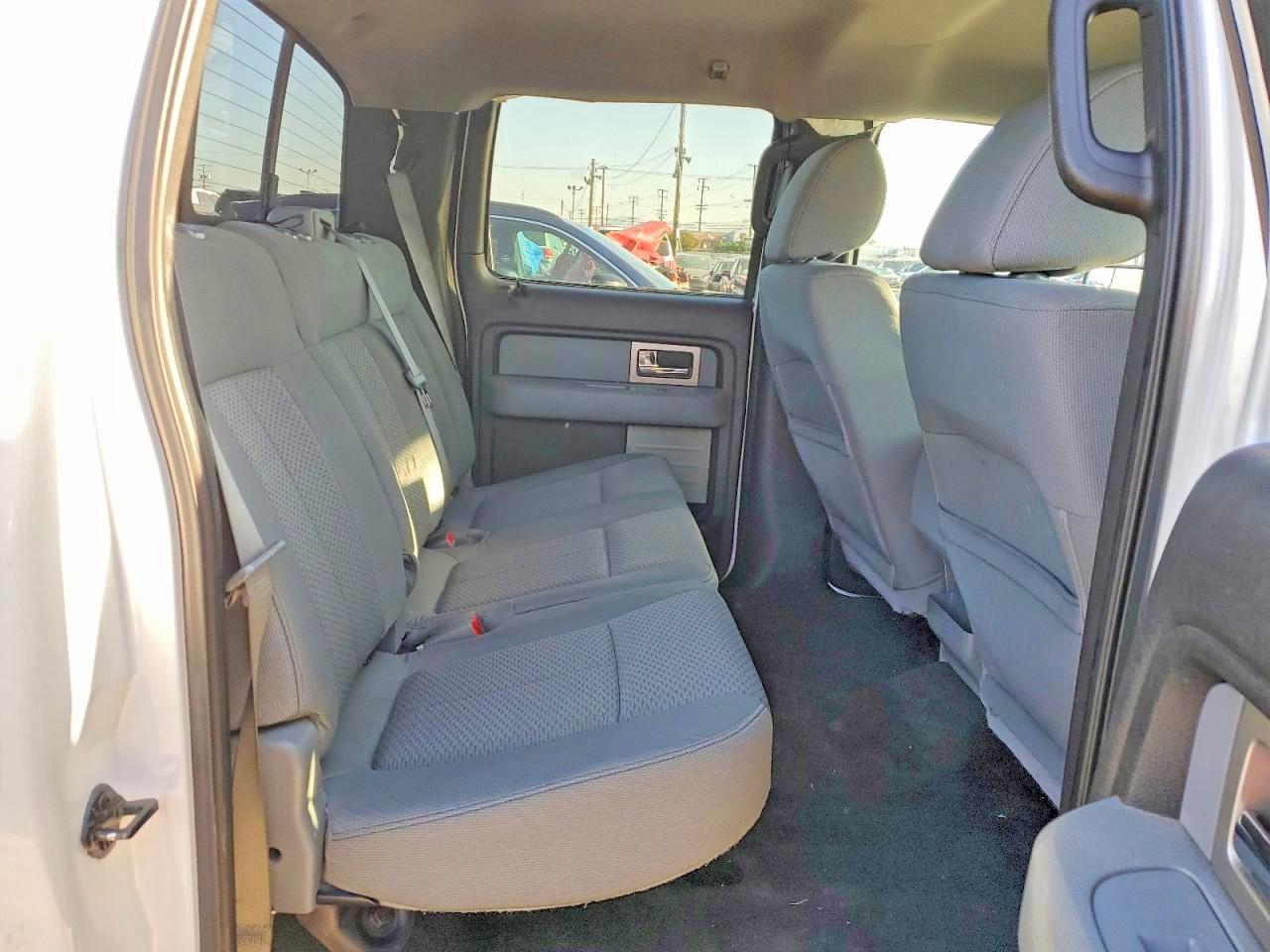 2011 FORD F150