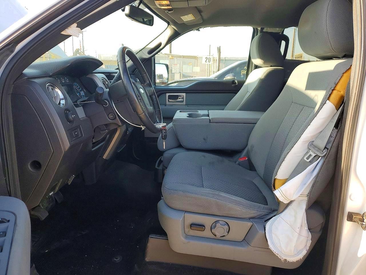 2011 FORD F150