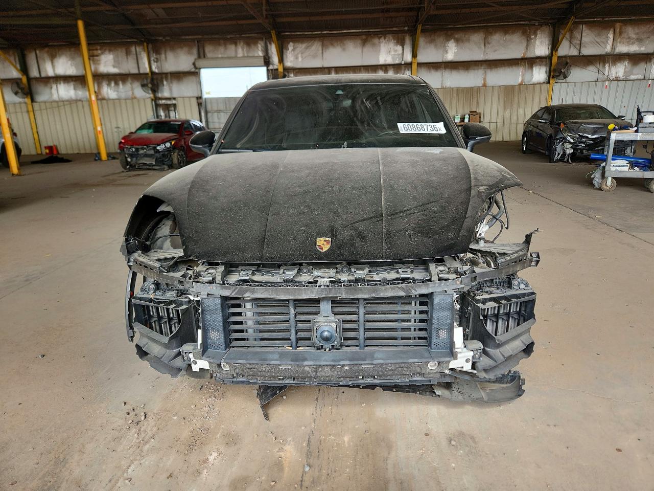 2024 PORSCHE CAYENNE