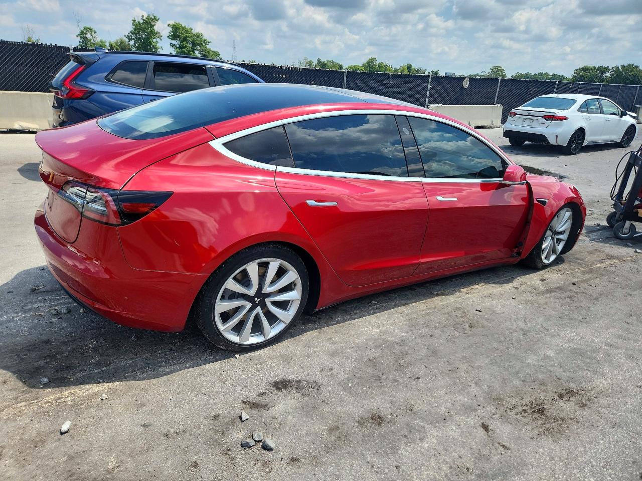2018 TESLA MODEL 3
