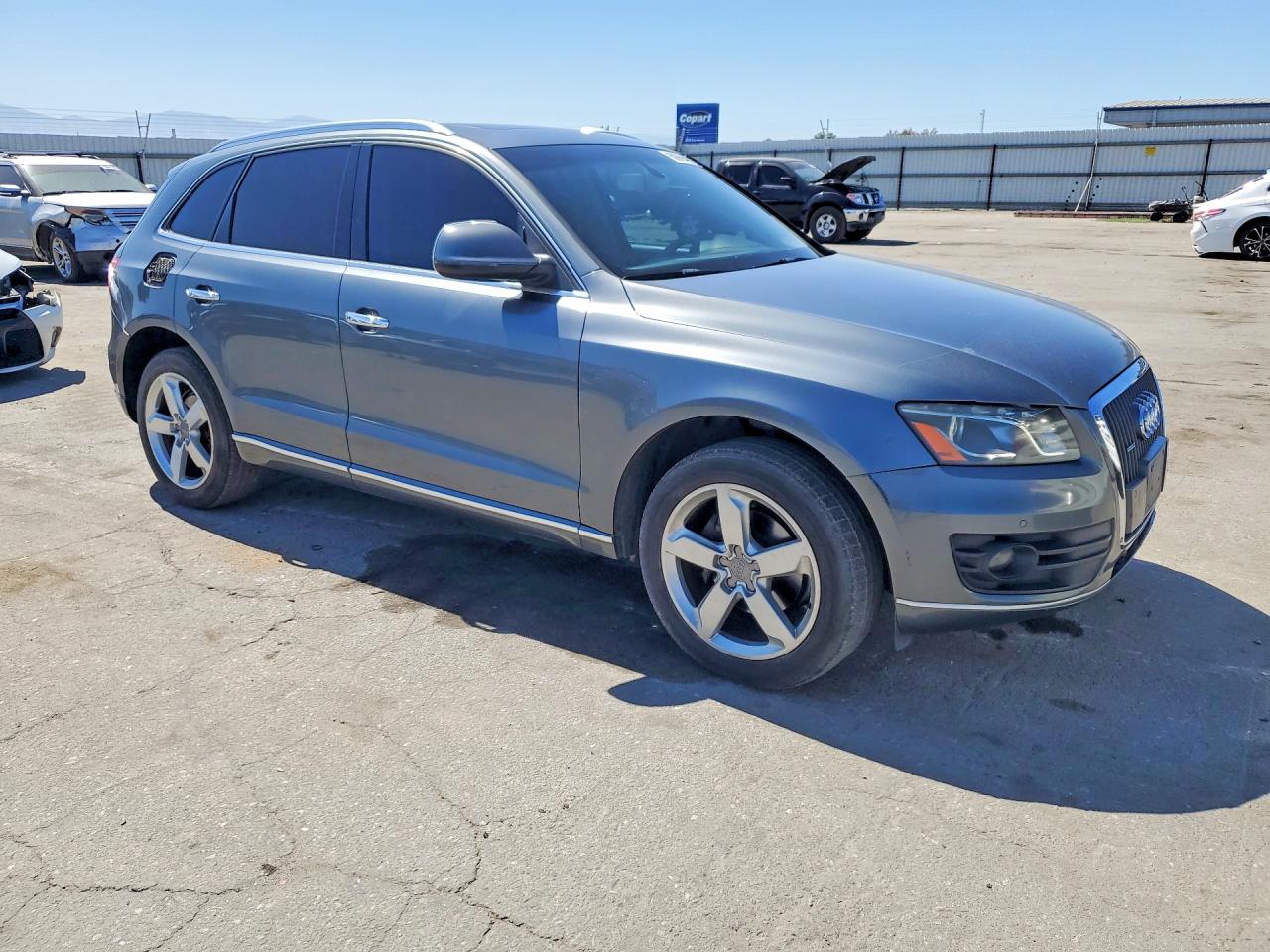 2012 AUDI Q5