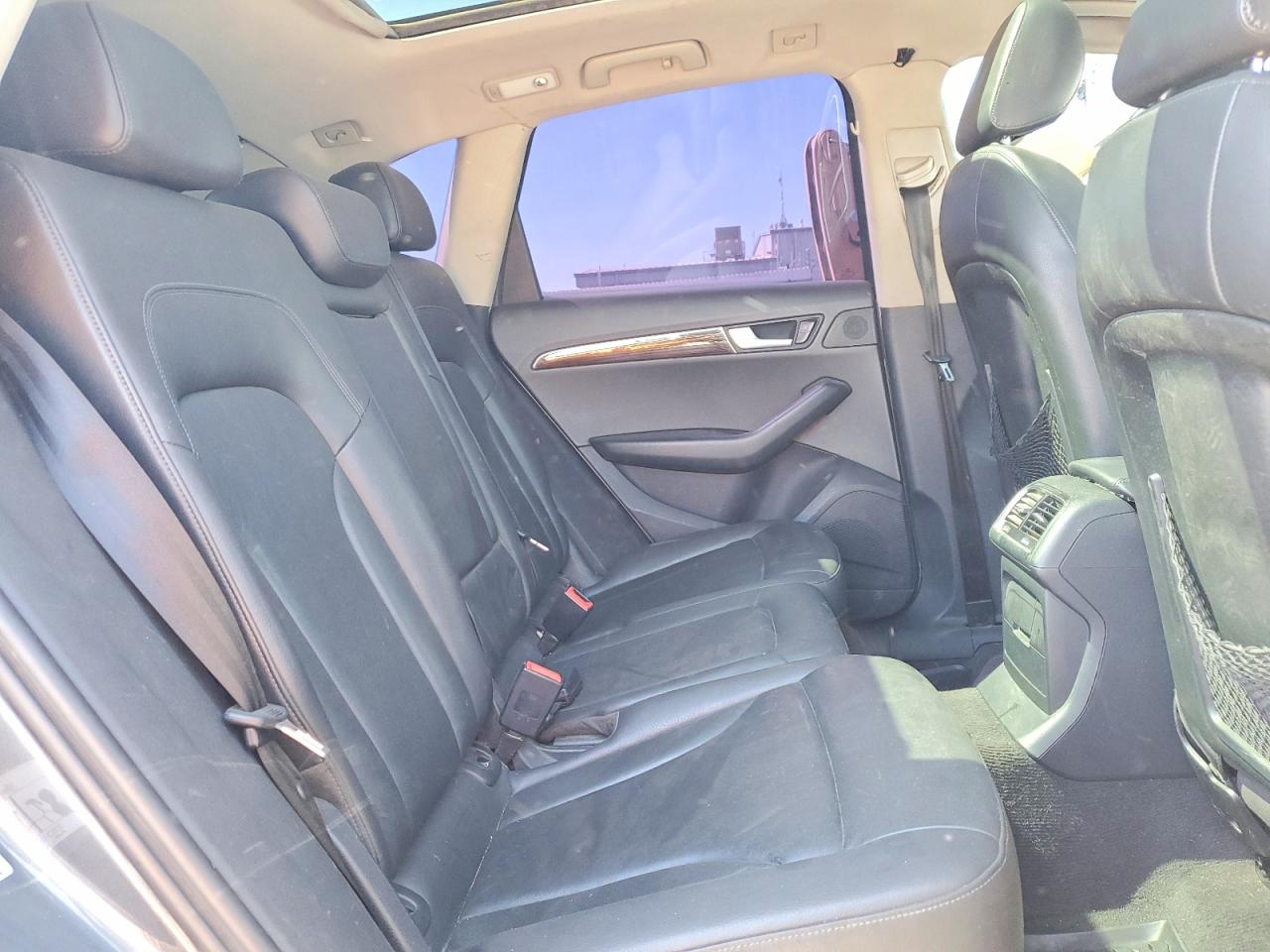 2012 AUDI Q5
