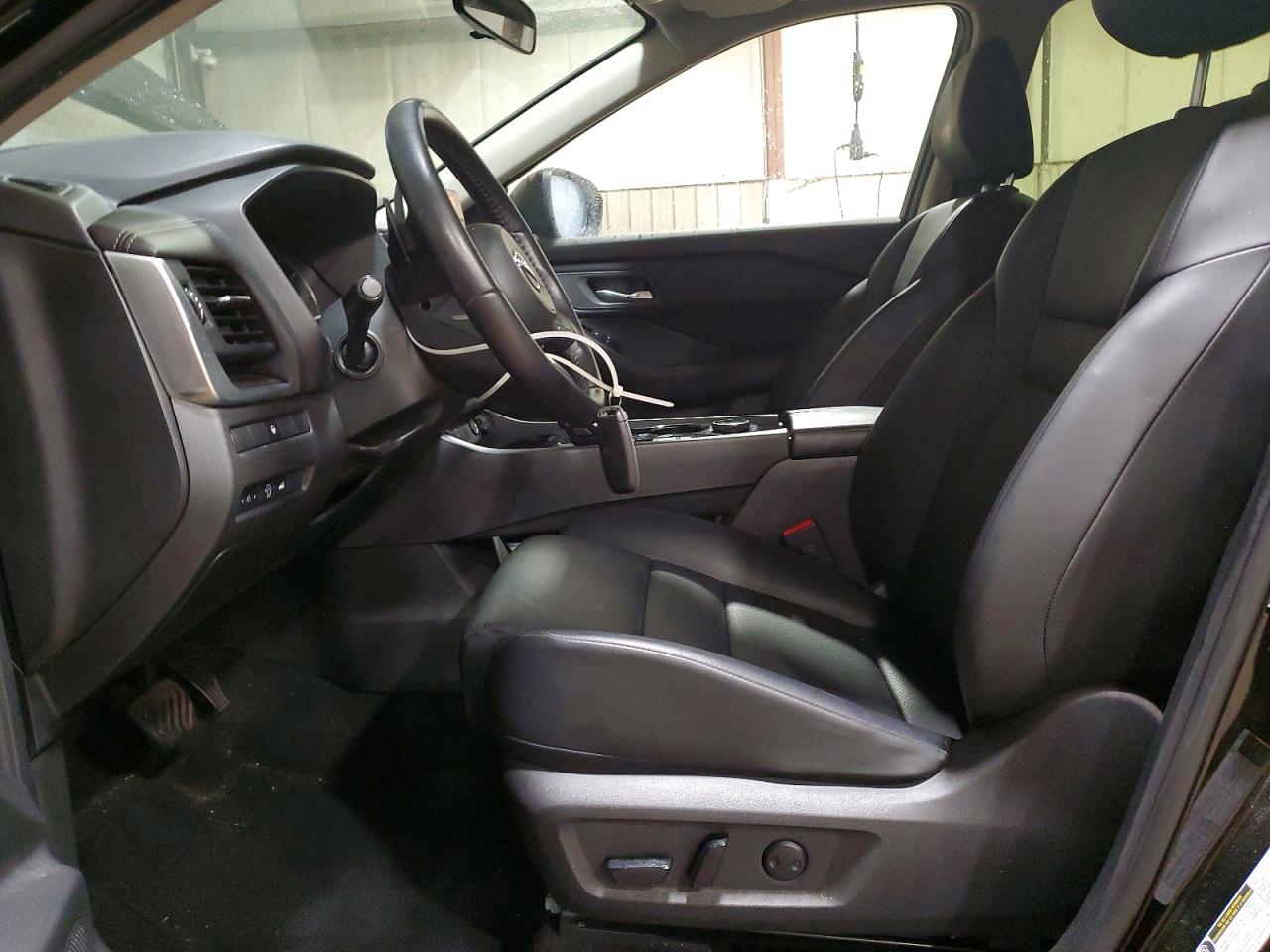 2024 NISSAN ROGUE