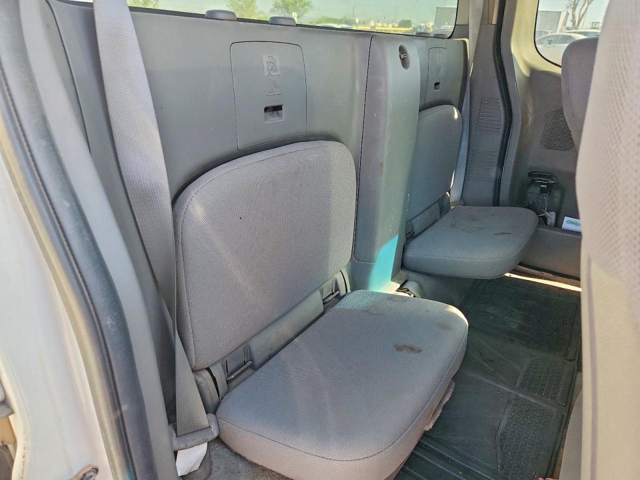 2016 NISSAN FRONTIER