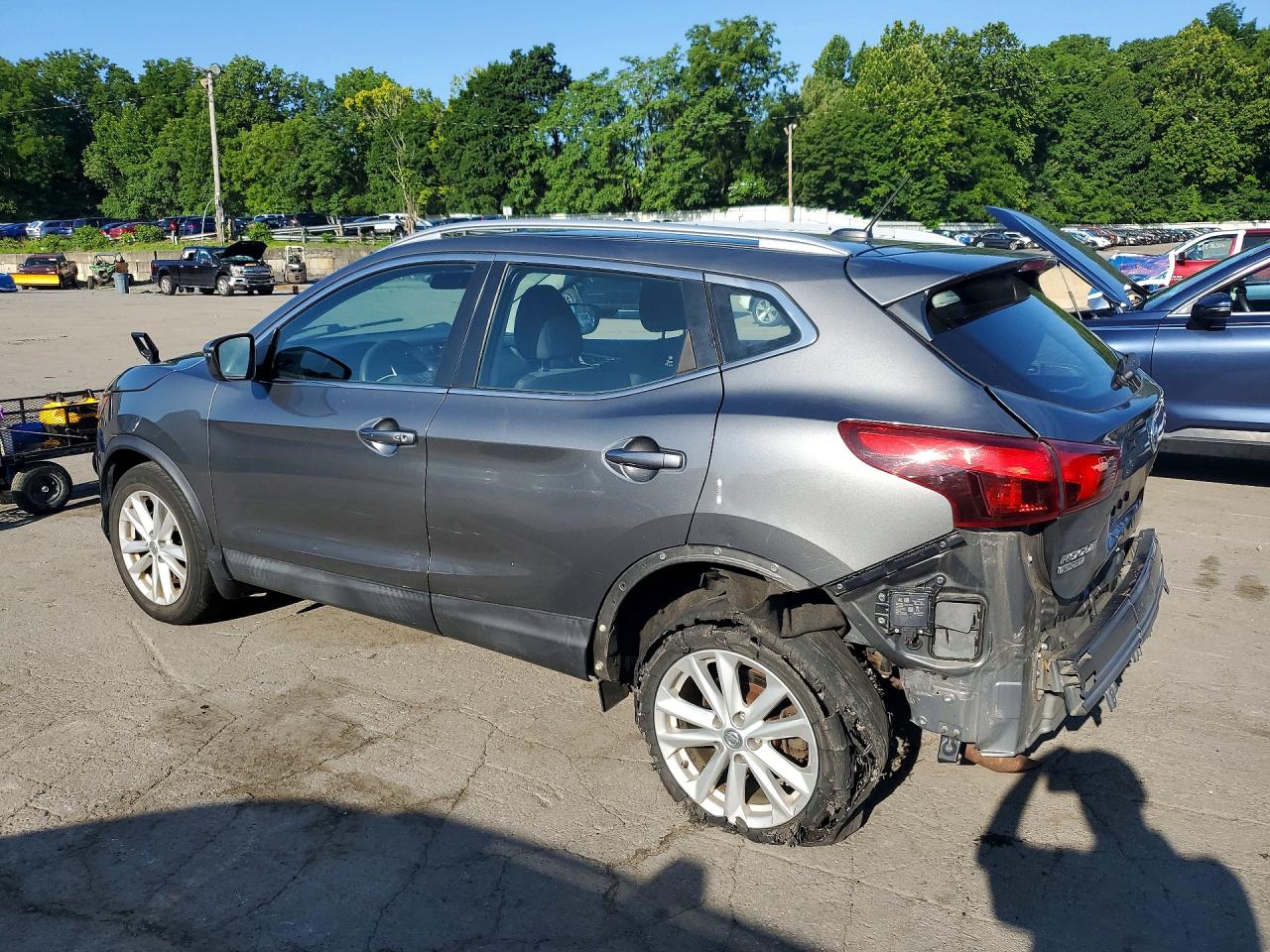 2018 NISSAN ROGUE